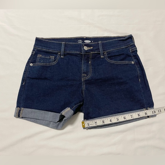 Old Navy Cuffed Jean Shorts - Picture 10 of 11